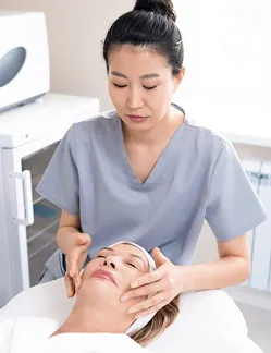 Chăm sóc da trị liệu chuyên sâu 2